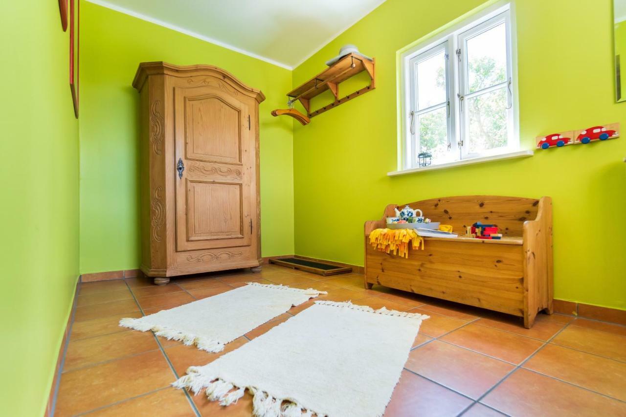 Appartement Vogelhaus Gobbin à Lancken-Granitz Extérieur photo