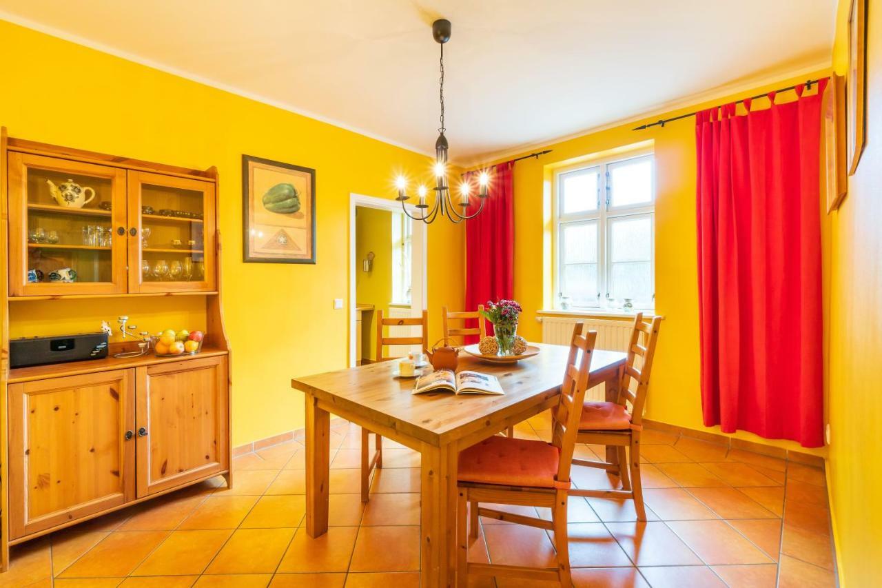 Appartement Vogelhaus Gobbin à Lancken-Granitz Extérieur photo