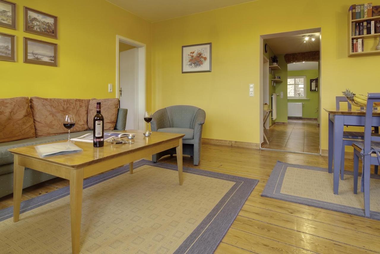 Appartement Vogelhaus Gobbin à Lancken-Granitz Extérieur photo